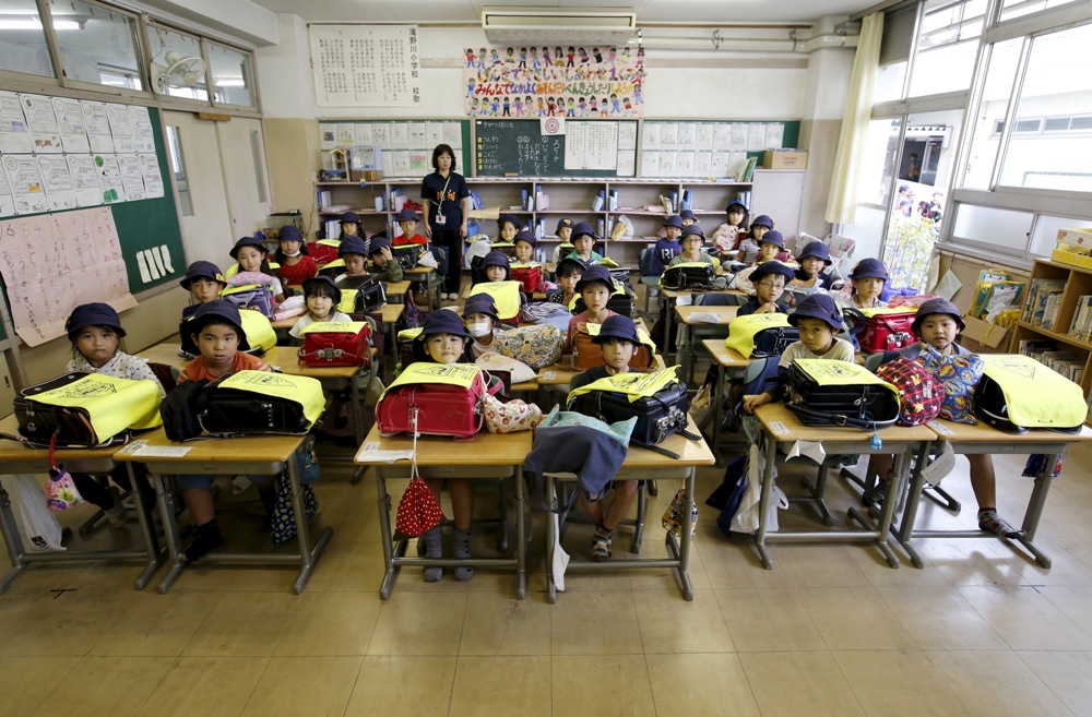 Dünyanın 28 Farklı Ülkesinden Çocukların Eğitim Gördüğü Sınıflar